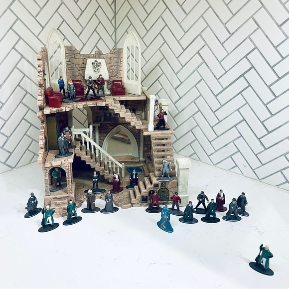 Nano Metalfigs Nanoscene Harry Potter Gryffindor Tower Collectors Environment - Picture 1 of 7